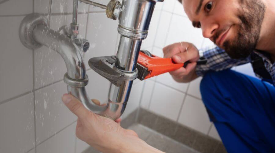 Professional same day plumber services in Hicksville, NY